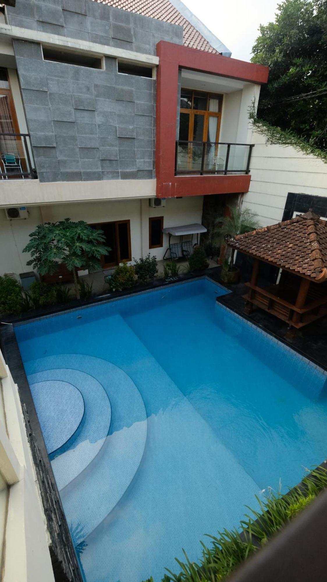 Griya Desa Hotel & Pool Sleman  Buitenkant foto